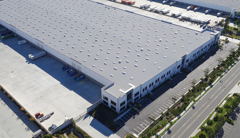 Van Vliet Avenue warehouse in California's Inland Empire